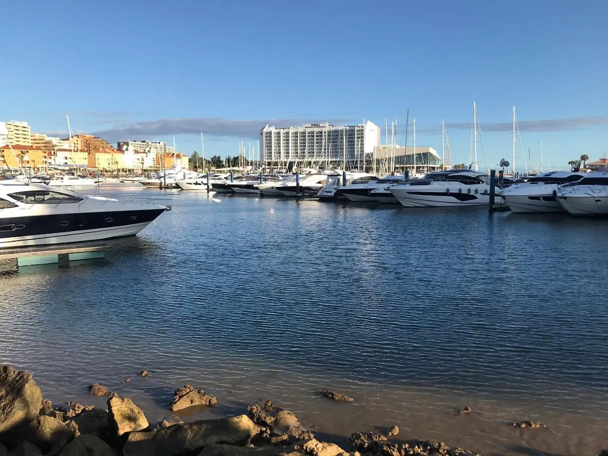 Timeless Vacations Vilamoura Marina Flat Wifi & Pool Appartement