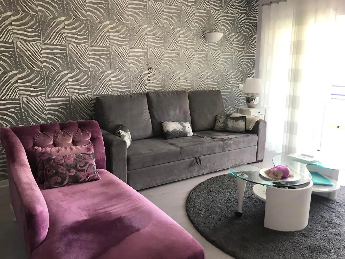 Timeless Vacations Vilamoura Marina Flat Wifi & Pool Portugal