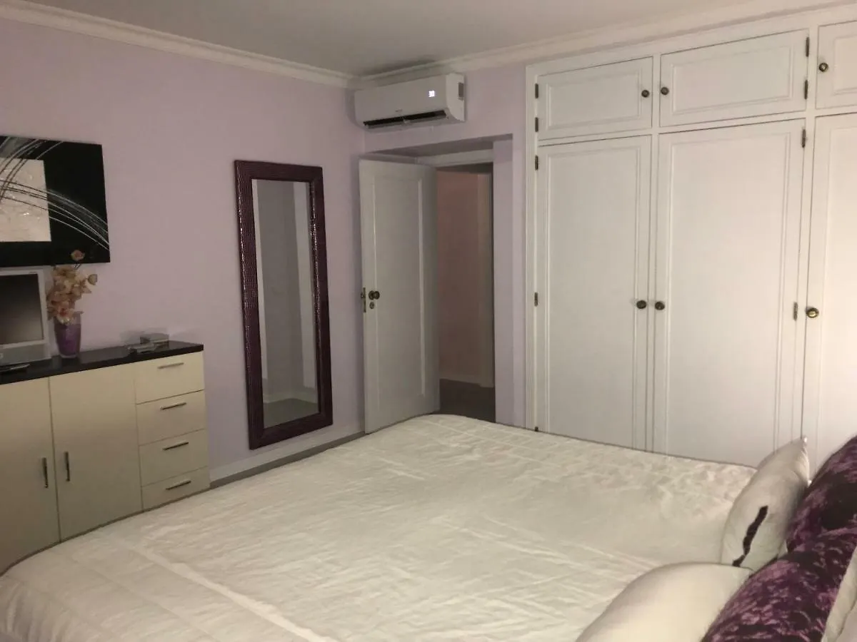 Timeless Vacations Vilamoura Marina Flat Wifi & Pool Appartement