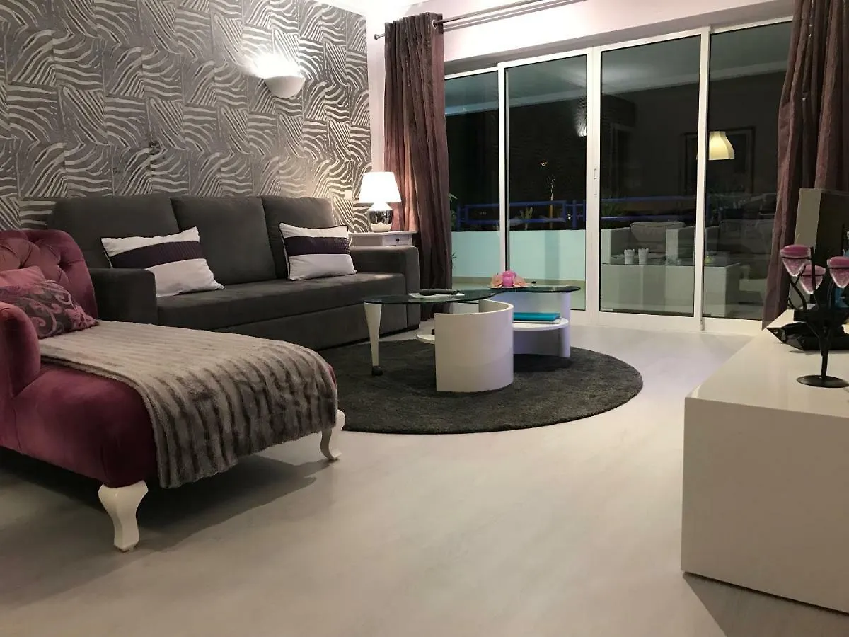 Timeless Vacations Vilamoura Marina Flat Wifi & Pool Portugalsko