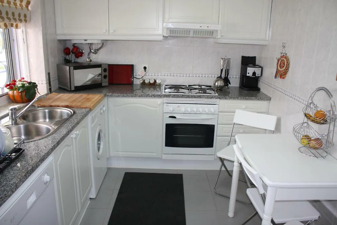 Timeless Vacations Vilamoura Marina Flat Wifi & Pool
